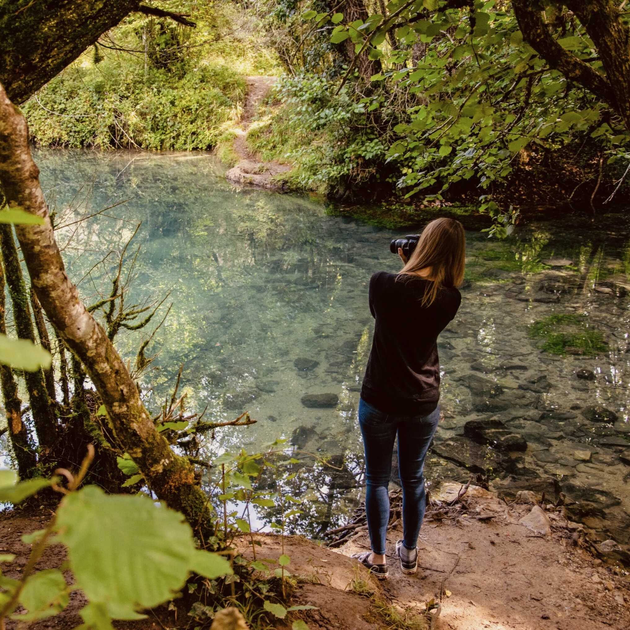 Cécile Asquier au Gouffre de Lantouy©Lot Tourisme - C.-Novello