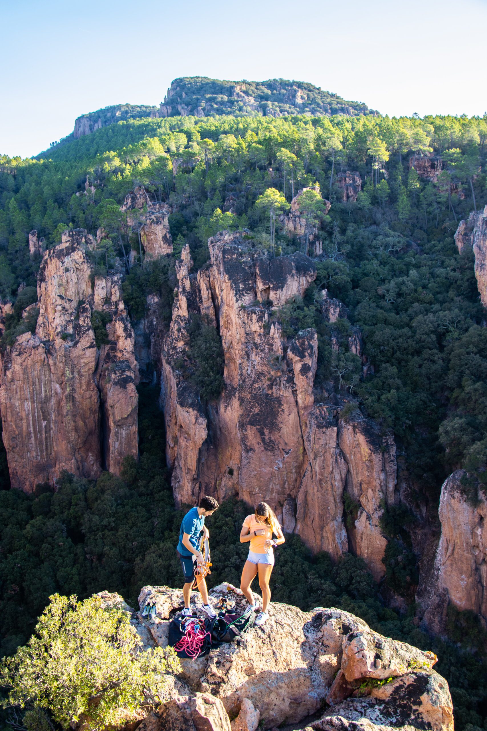 Escalade aux gorges du Blavet ©Cécile Asquier